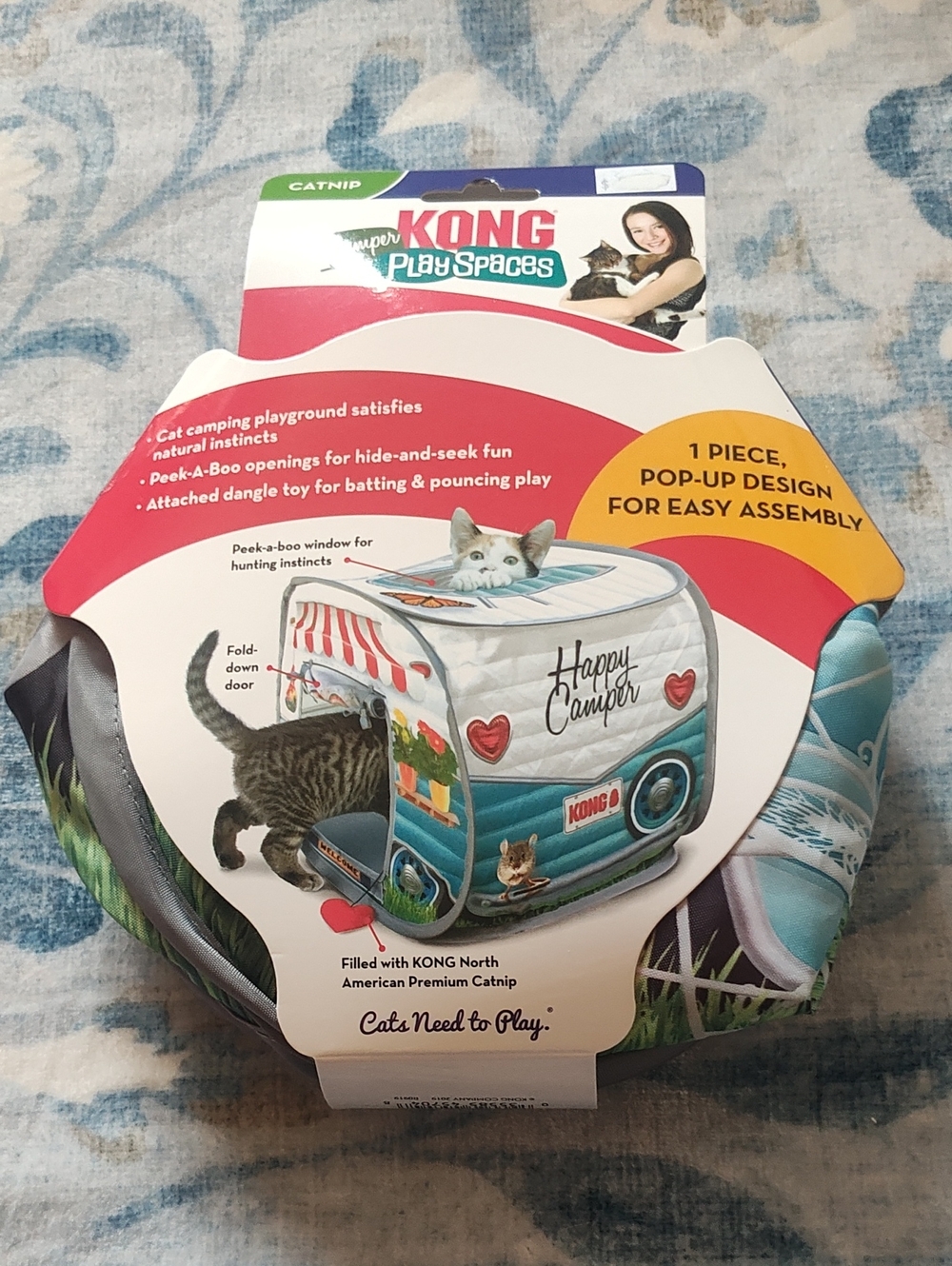 CAT CAMPER POP-UP HIDEAWAY